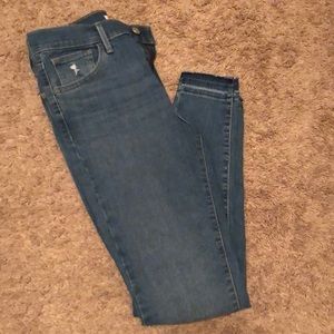 LEVI’S JEANS